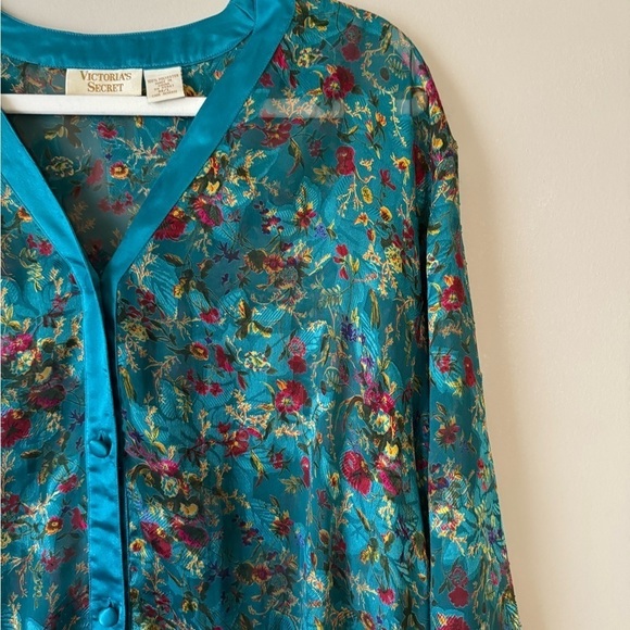 Vintage Gold Label Victoria’s Secret Front Button Floral Sleep Shirt Nightie - Picture 5 of 12